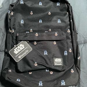 Loungefly black Star Wars droids full size backpack, new with tags.